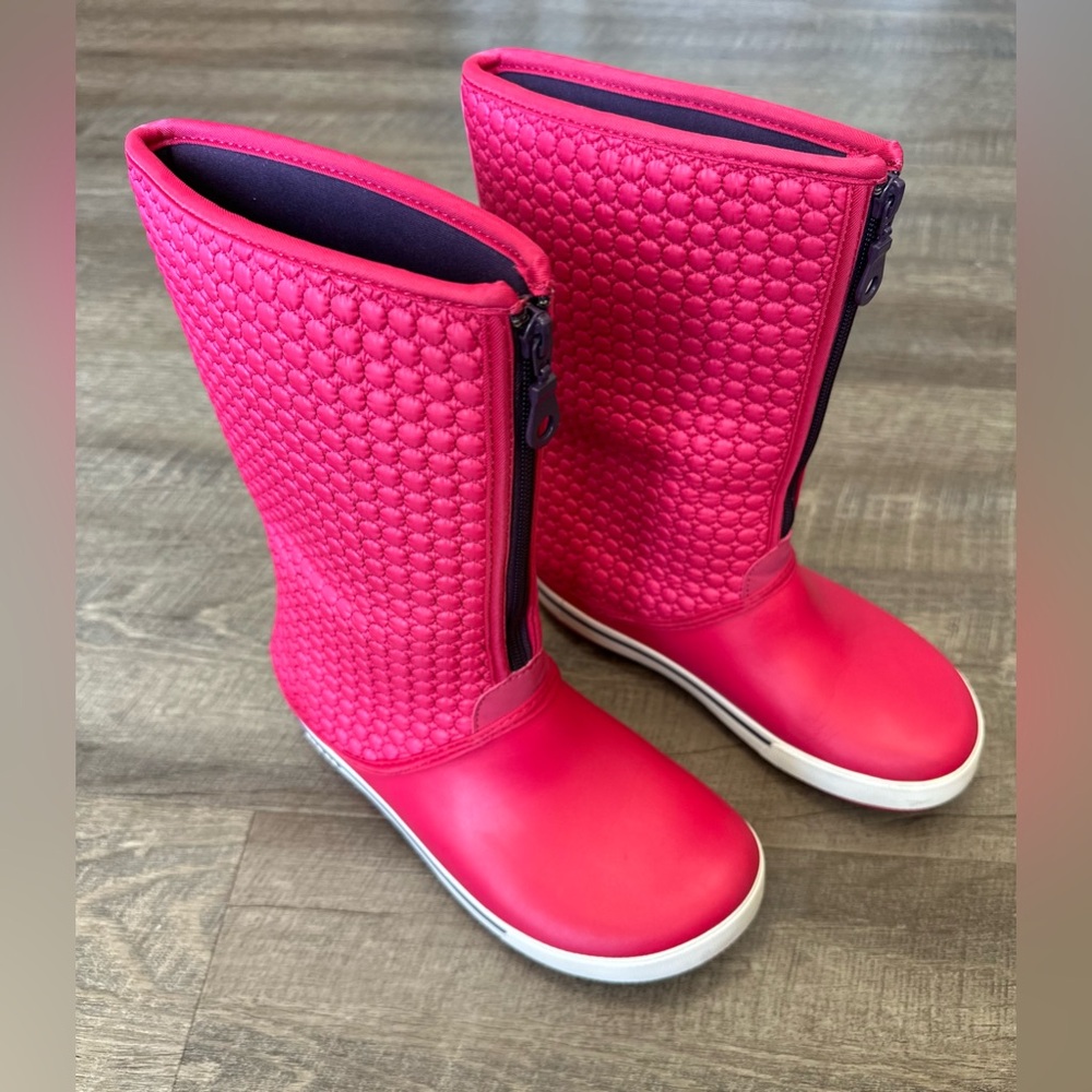 CROCS Crocband Winter High Boot w/ Zipper - Raspberry Mulberry Pink Size 8 - Picture 3 of 17